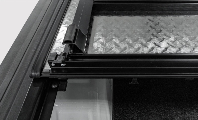 Access LOMAX Tri-Fold 09-17 Dodge Ram 1500 5ft 7in Short Bed (w/o RamBox Cargo Management Sytem) B1040019