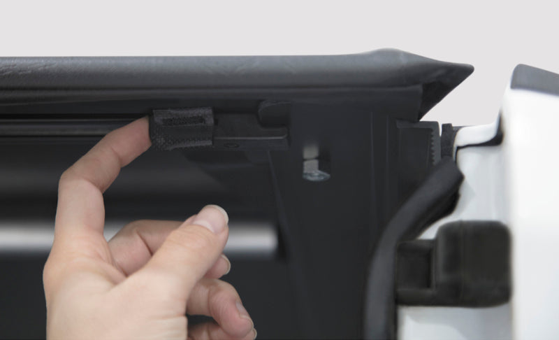 Access Literider 17-19 NIssan Titan 5-1/2ft Bed (Clamps On w/ or w/o Utili-Track) Roll-Up Cover 33229