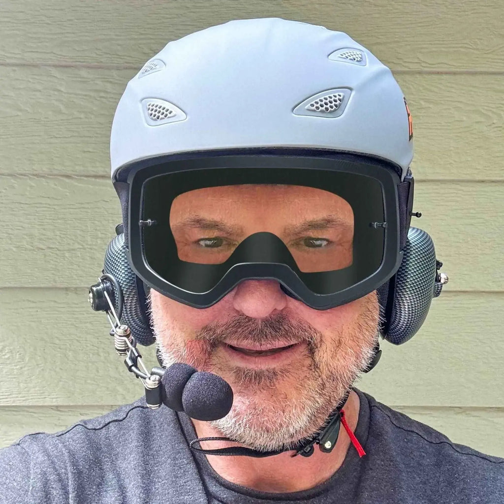 AXEL OFF ROAD GRIT D.O.T. helmet in matte black with red accents, small size, designed for off-road riding safety.