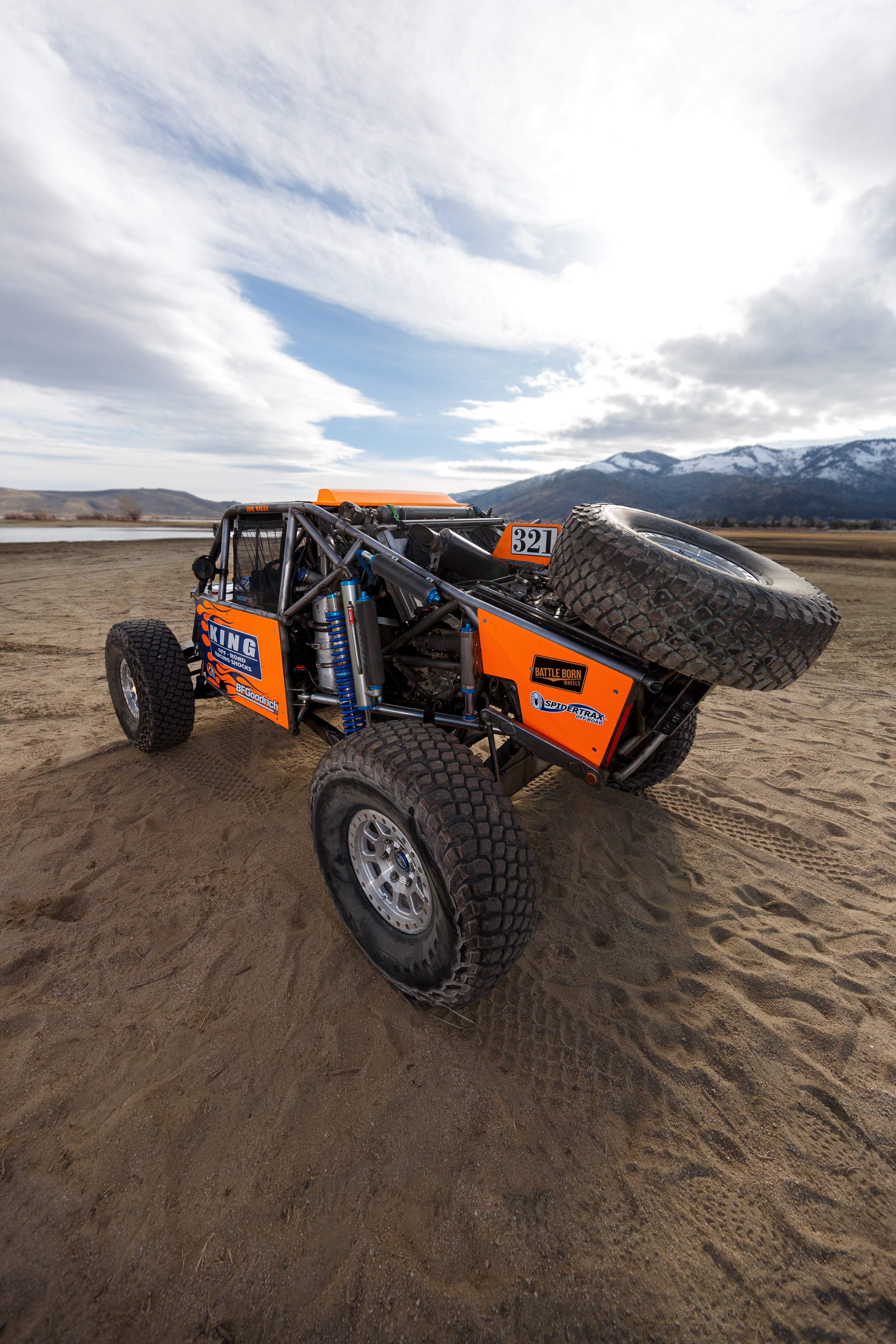 Battle Born Wheels SIERRA Forged Race Spec 17x8-inch wheels with 6x6.5 bolt pattern and race fitment for performance vehicles.