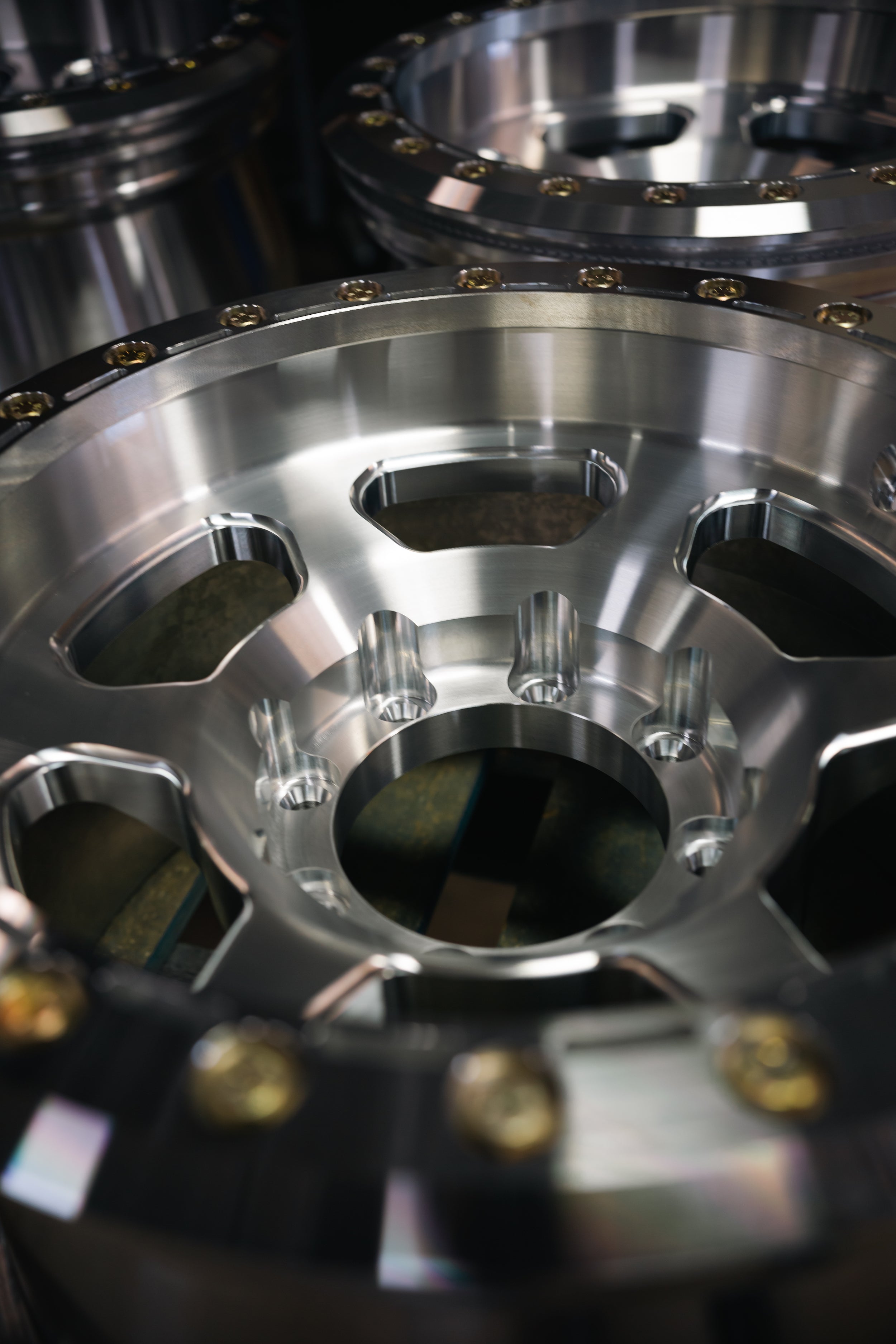Battle Born Wheels X-RAY forged 17x9-inch simulated ring Jeep wheels with drain holes, designed for Jeep JK, JL, JT models.