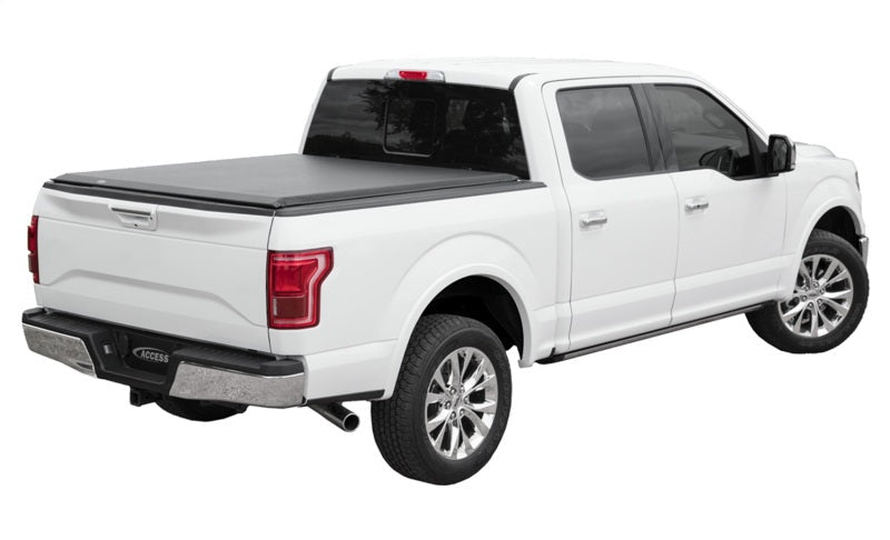 Access Original 15+ Ford F-150 5ft 6in Bed Roll-Up Cover