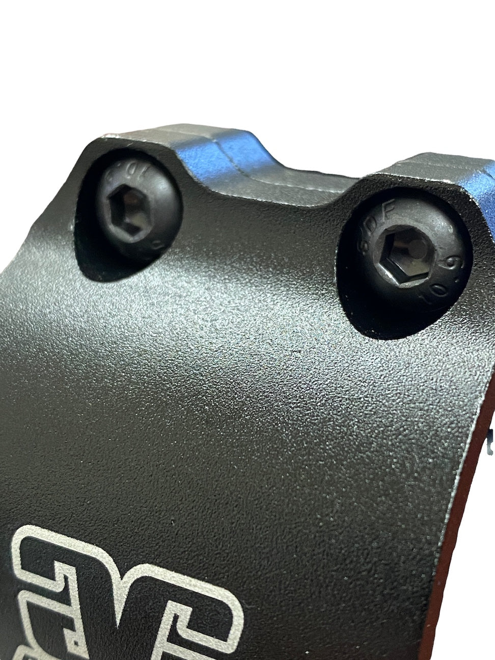 GGLighting clamp-on universal mounting tab attached to 1.75-1.85 inch tubing for secure fixture installation.